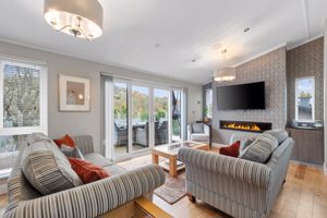 Photo 23- click for photo gallery